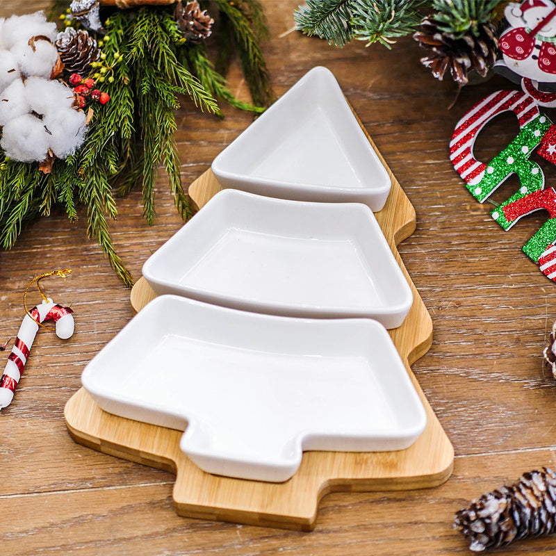 4 piatti in ceramica a forma di albero di Natale 