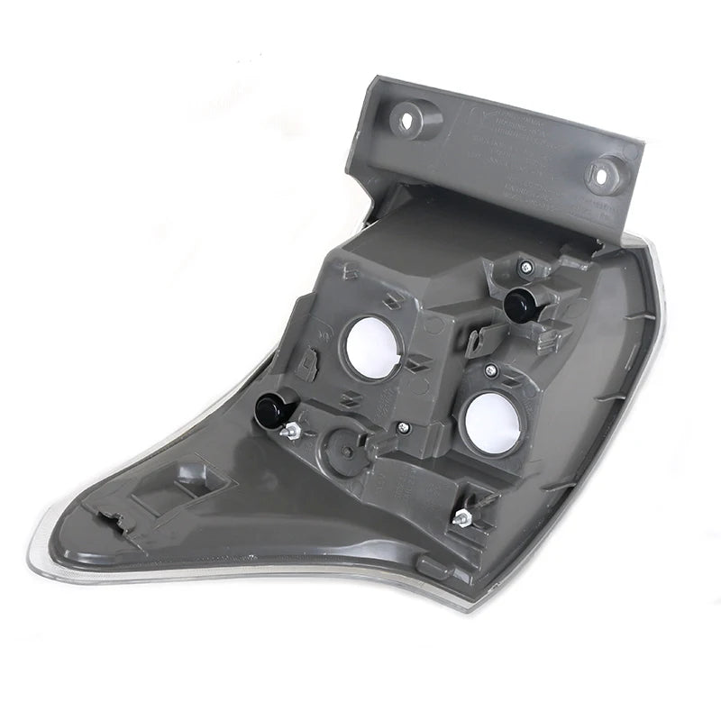 Per Mitsubishi Outlander 2013 2014 2015 Auto Indicatore di direzione Fanale posteriore Stop Freno Fendinebbia Automatico Senza lampadine 8330A787 8330A788 