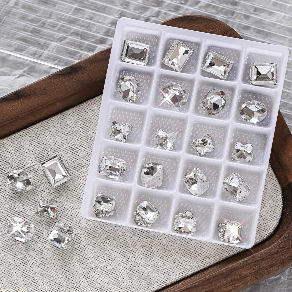 20 pezzi di decorazioni per nail art con diamanti impilati in vetro 3D, strass trasparenti/rosa/blu di lusso, ciondoli per unghie, accessori per manicure fai da te 