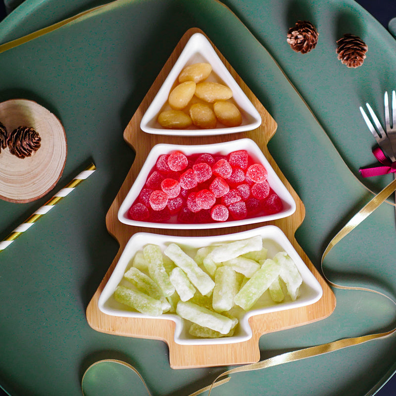4 piatti in ceramica a forma di albero di Natale 