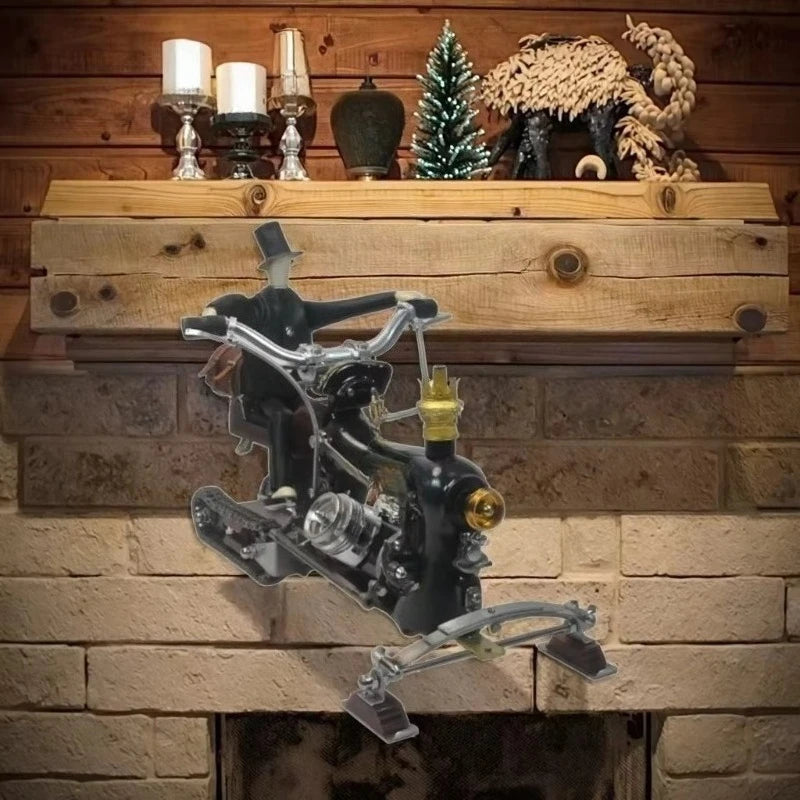 Modello di motoslitta: un'opera d'arte in metallo, realizzata con cura, raffigurante un'auto a vapore in stile steampunk, progettata come ornamento da scrivania. 