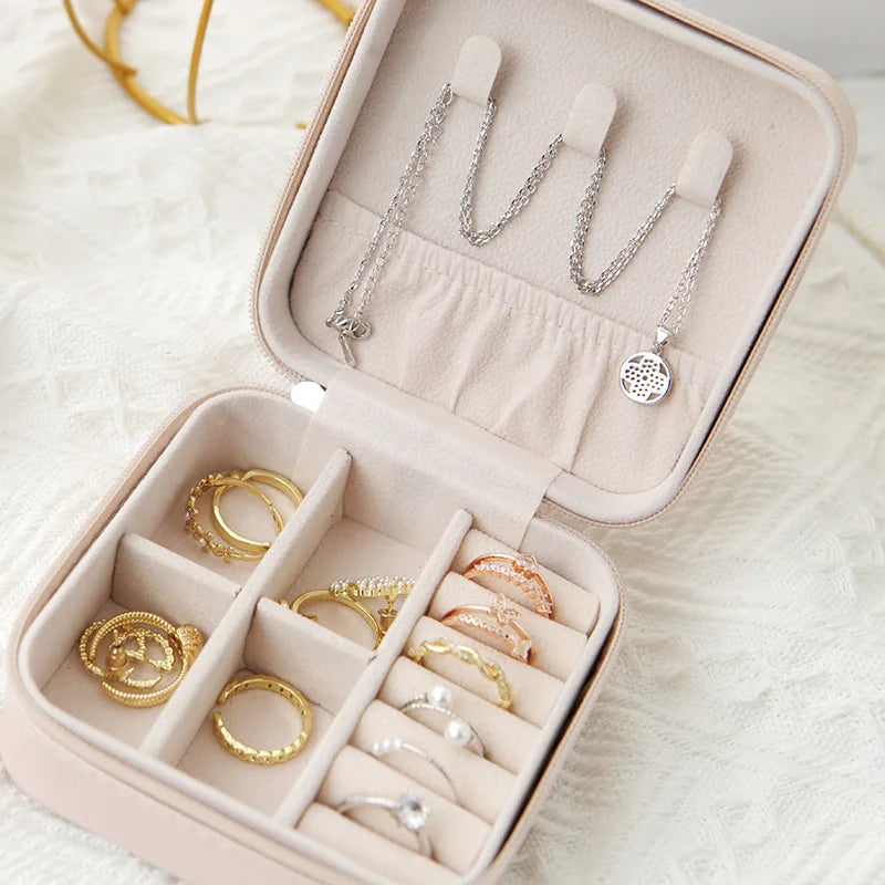 1 scatola portaoggetti a strato singolo da donna, da viaggio, in pelle, classica, nera, bianca e rosa. 