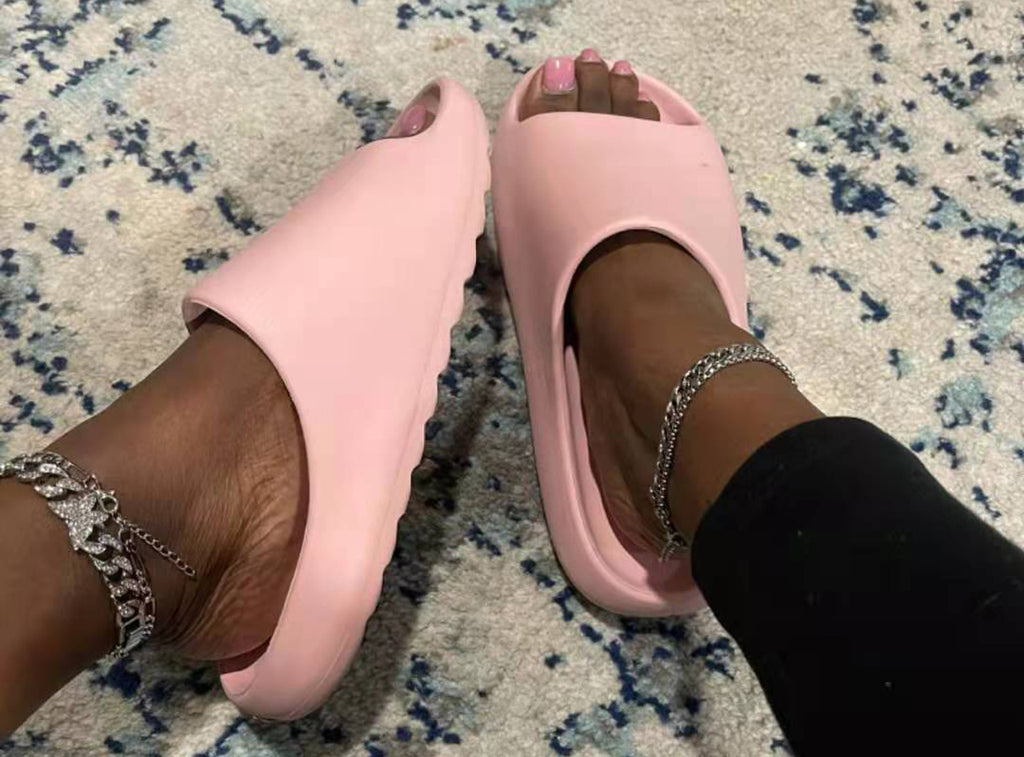 Ciabatte Cloud Pillow da donna - Ciabatte da doccia rosa per dormitori universitari