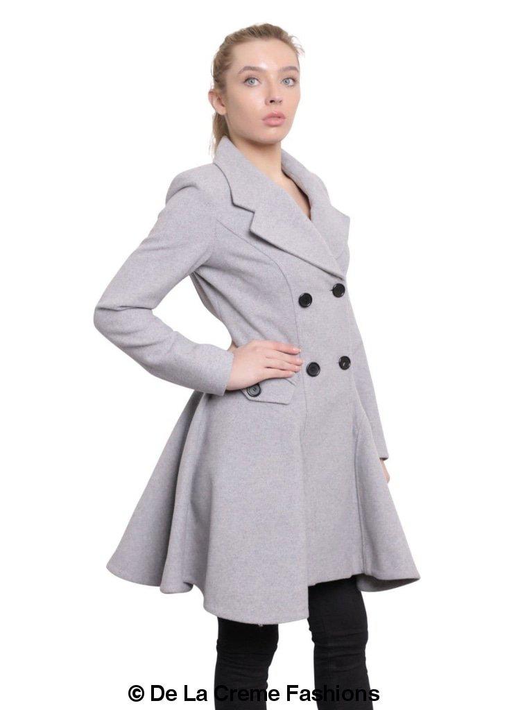 Cappotto skater doppiopetto in misto lana aderente e svasato (1102)