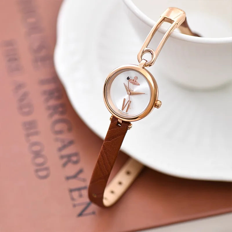 Vivienne Westwood Orologio da donna elegante e raffinato con cinturino in pelle marrone 