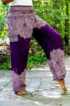 Pantaloni da yoga da donna con fiori viola, stile boho e hippie