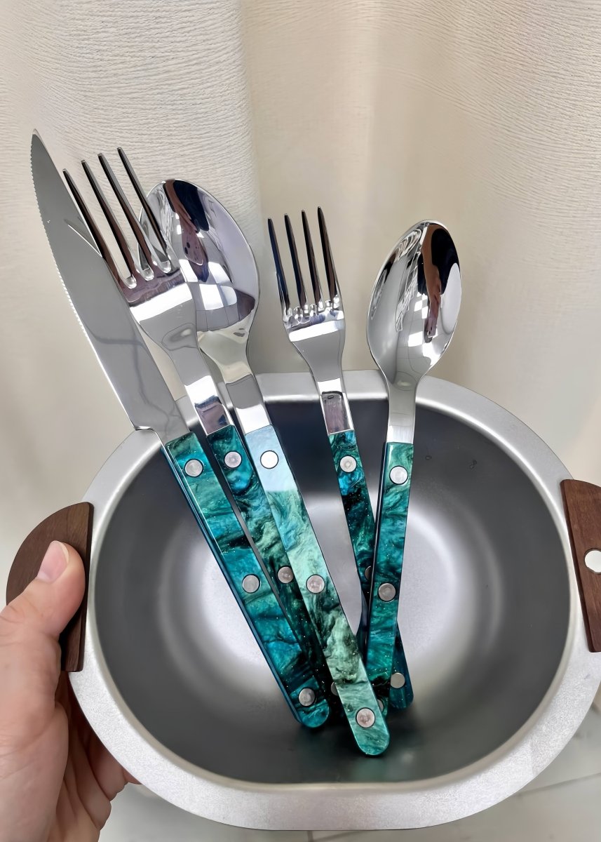 Set di 10 posate moderne ed eleganti in stile Terra - Posate in stile bistrot